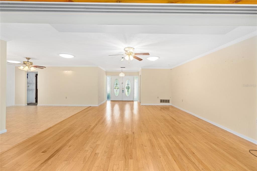 12180 MAPLE STREET photo 18