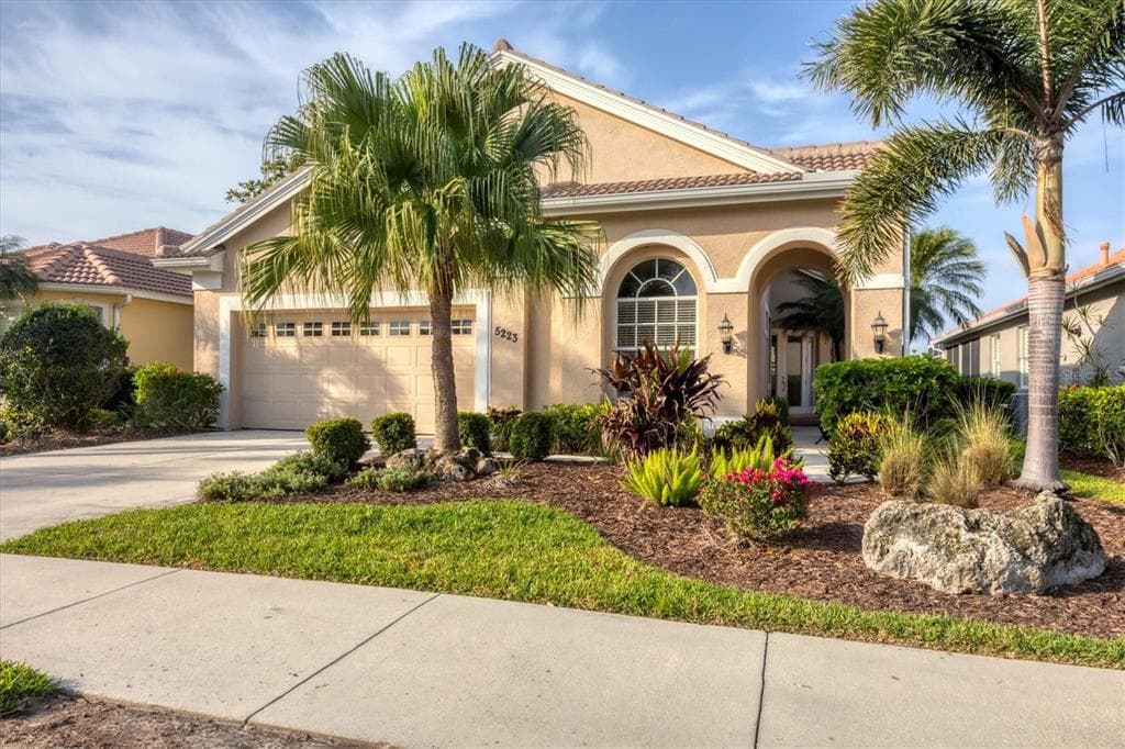 5223 PINE SHADOW LANE photo 1