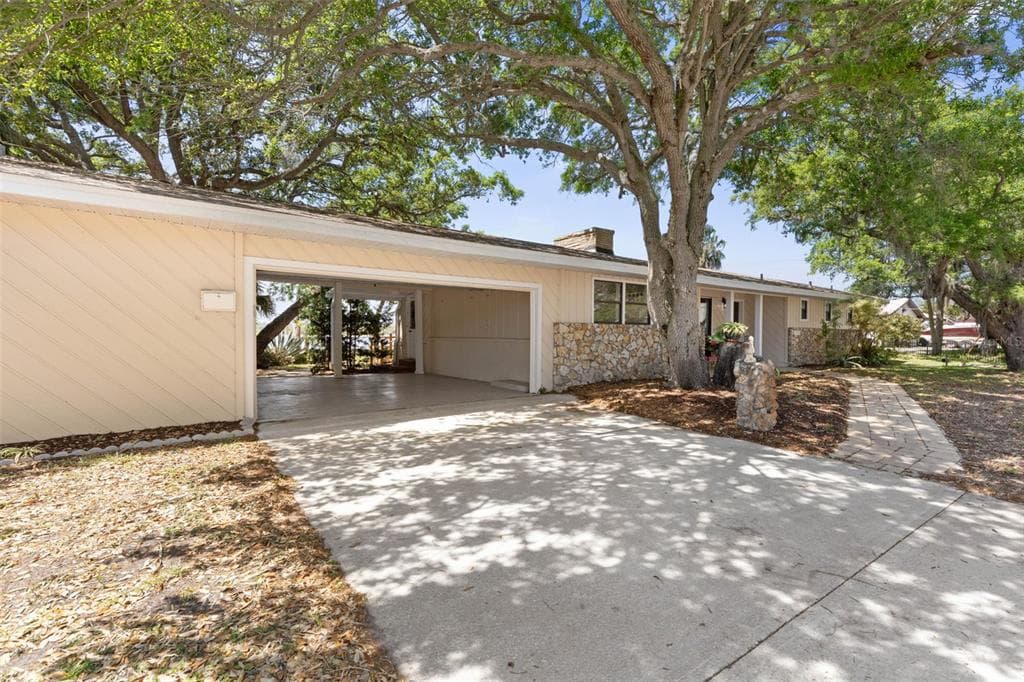 2260 JOHN ANDERSON DRIVE photo 12