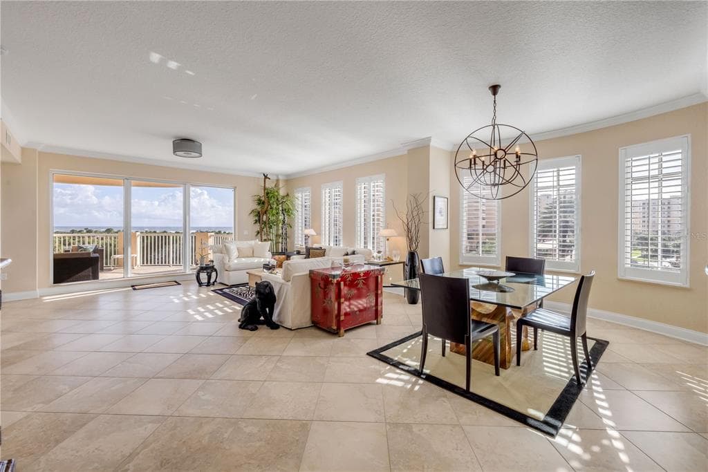 261 MINORCA BEACH WAY 406 photo 7