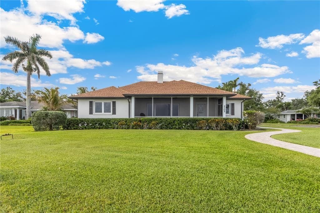 2305 RIVERVIEW BOULEVARD photo 2
