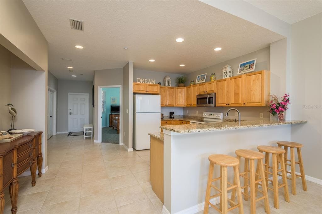 530 S GULFVIEW BOULEVARD 303 photo 11