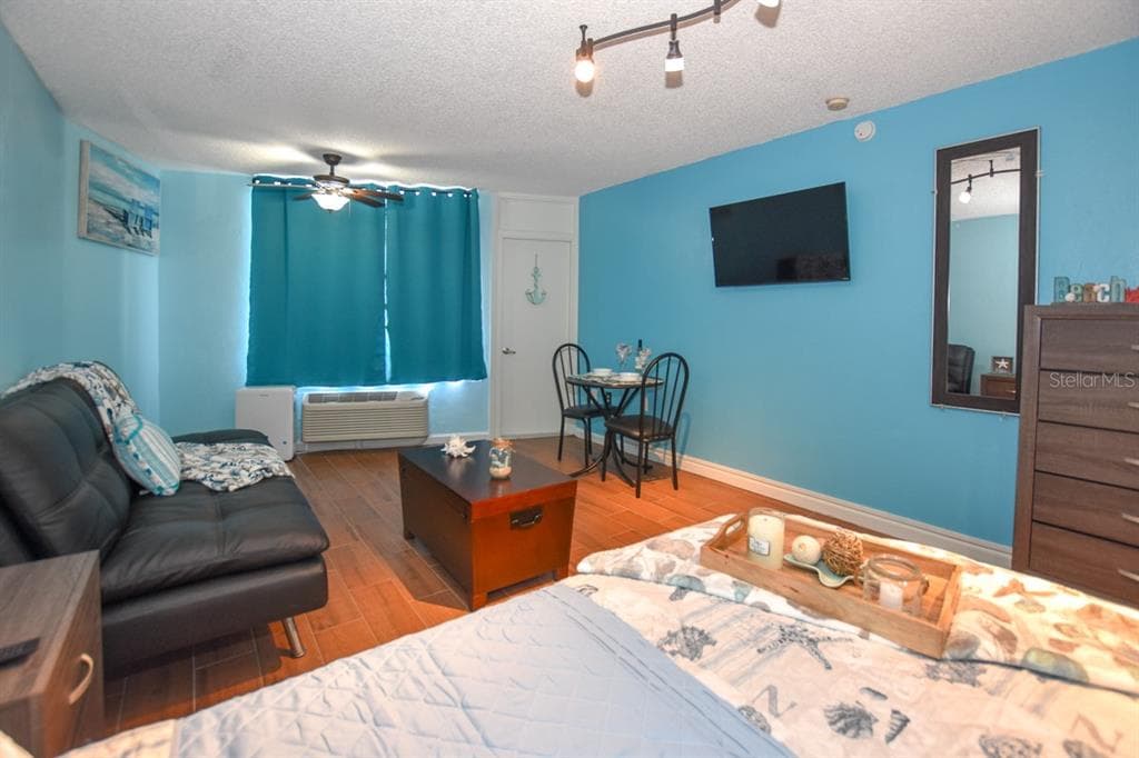 313 S. ATLANTIC AVE 526 photo 13