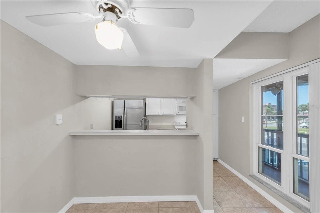 171 MEDALLION BOULEVARD F photo 8