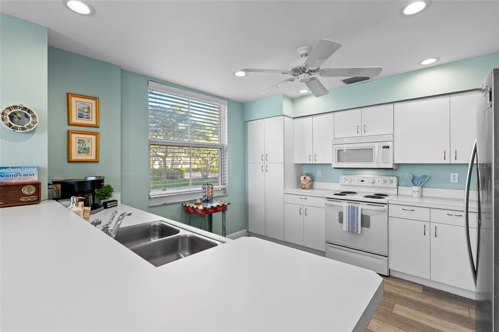 2060 MATECUMBE KEY ROAD 2106 photo 13