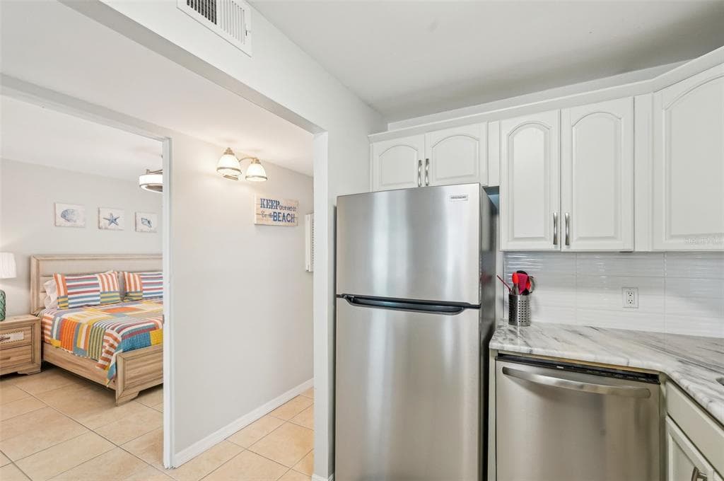 117 7TH STREET N 5 photo 10