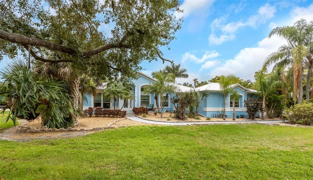 424 ISLAND CAY WAY 3