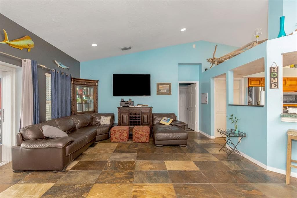 424 ISLAND CAY WAY photo 19