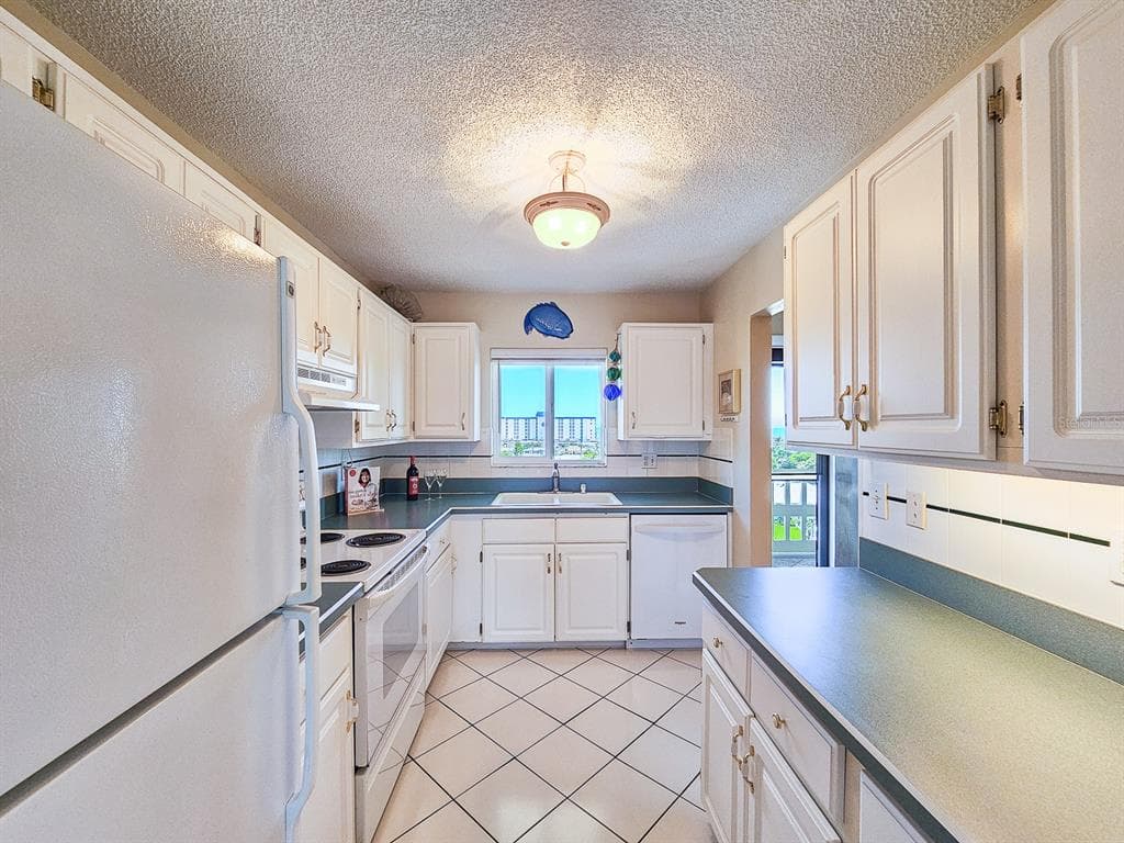 3606 S PENINSULA DRIVE 703 photo 10