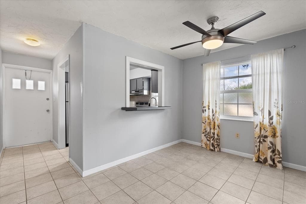 2500 LEE ROAD 208 photo 9