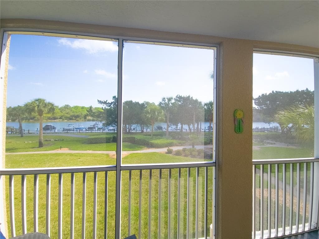 400 CANOPY WALK LN 425 photo 12