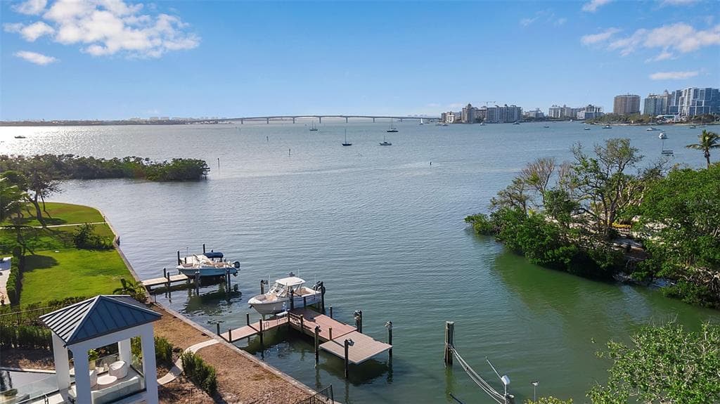 1479 BAY POINT DRIVE photo 13