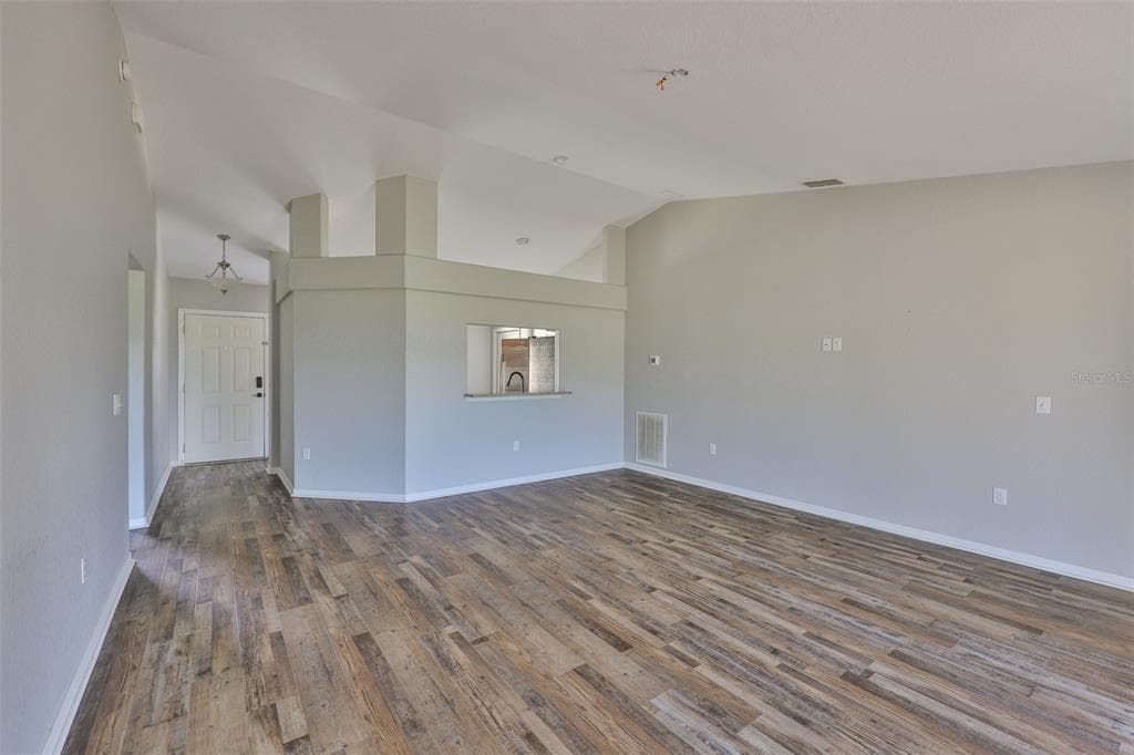 10540 CARLOWAY HILLS DRIVE photo 13
