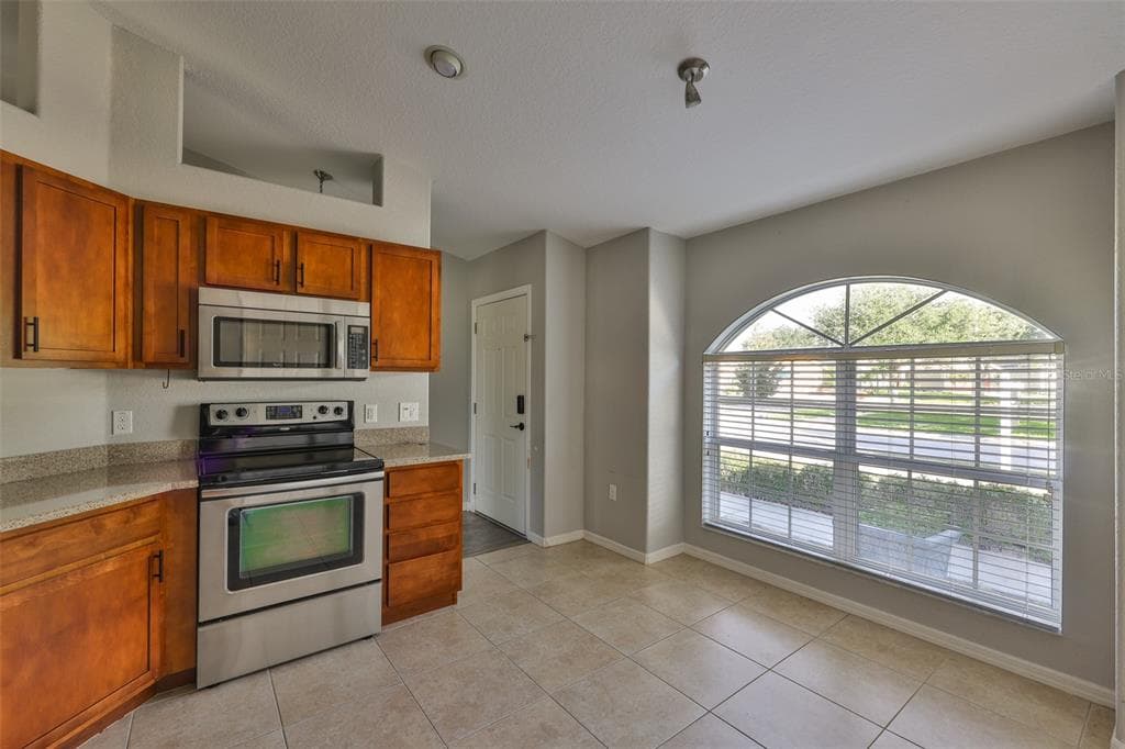 10540 CARLOWAY HILLS DRIVE photo 10