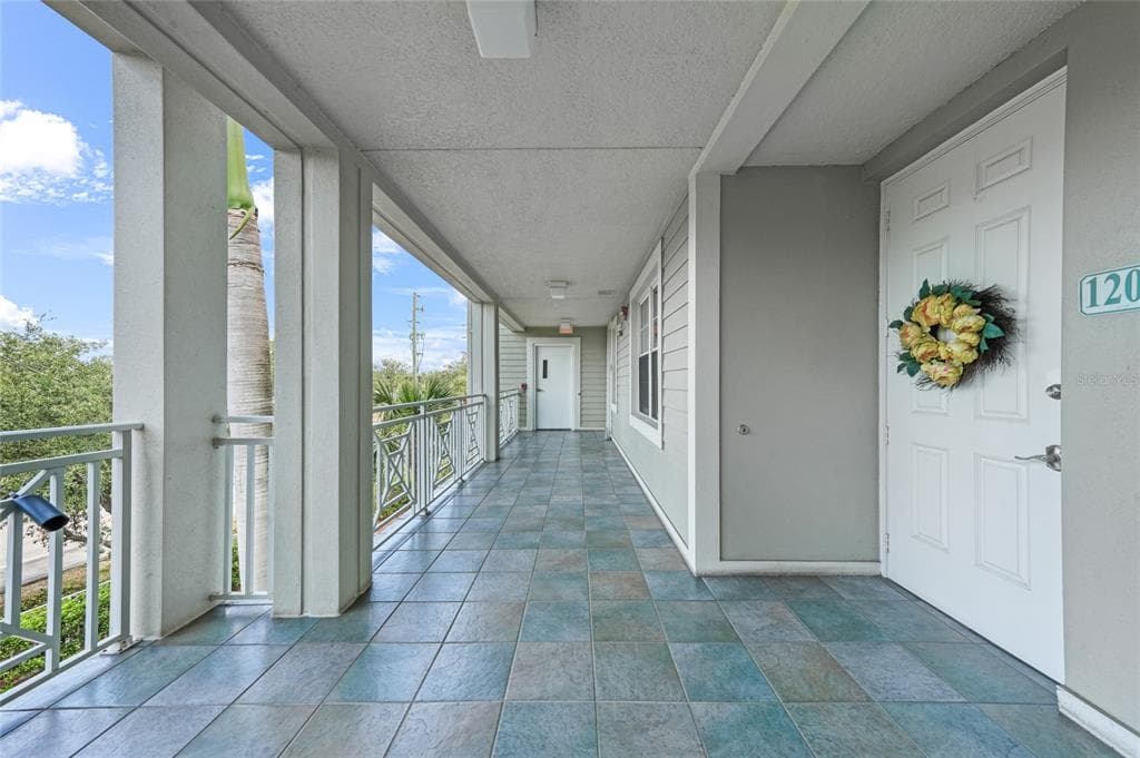 5114 MELBOURNE STREET A202 photo 4