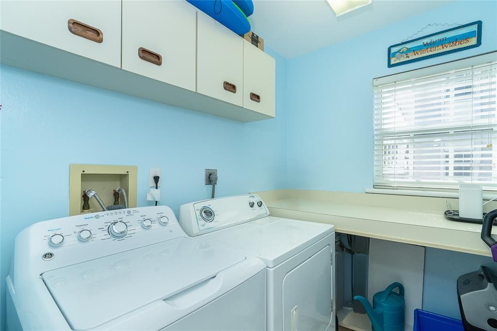 7466 PALM ISLAND DRIVE 2913 photo 6