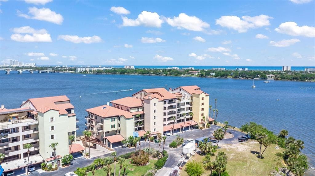 761 MARINA POINT DRIVE #7610 2