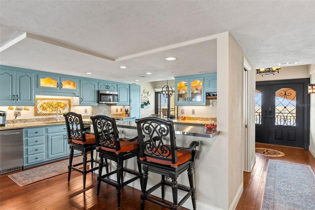 761 MARINA POINT DRIVE 7610 photo 13