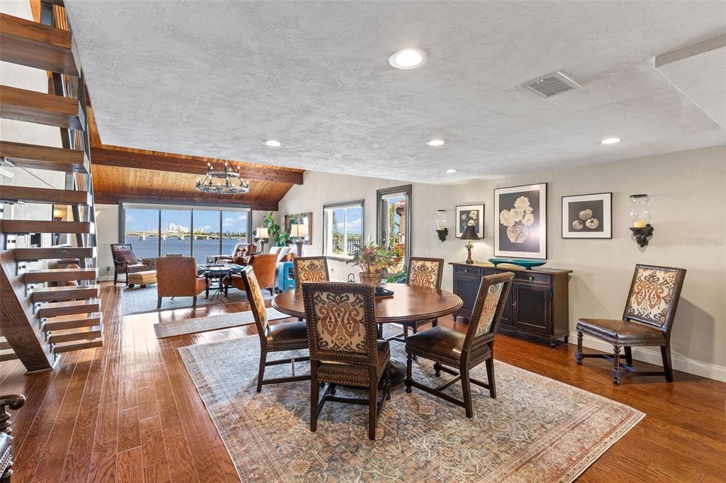 761 MARINA POINT DRIVE 7610 photo 14