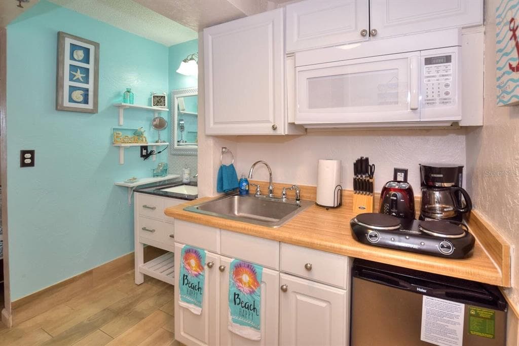 313 S ATLANTIC AVENUE 2170 photo 6