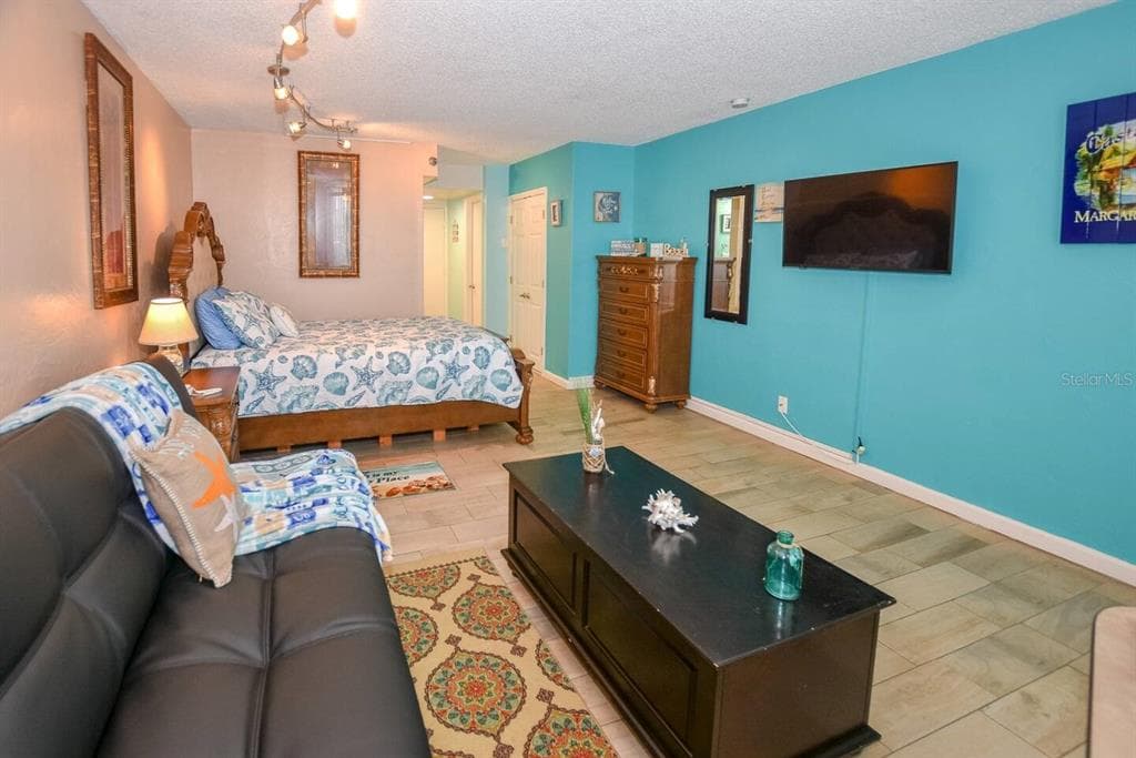 313 S ATLANTIC AVENUE 2170 photo 13