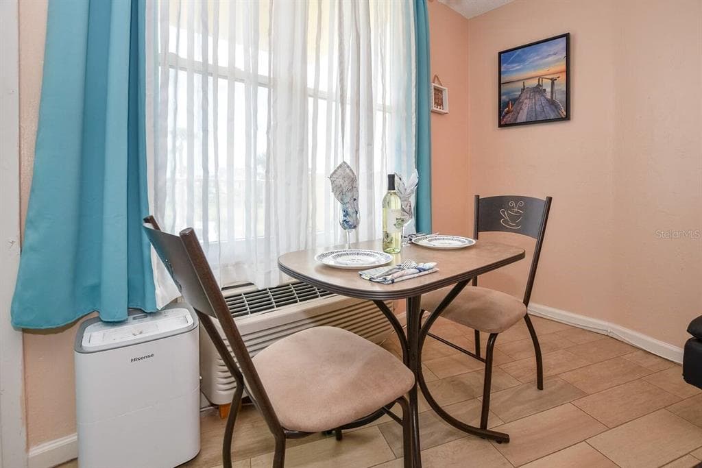 313 S ATLANTIC AVENUE 2170 photo 9