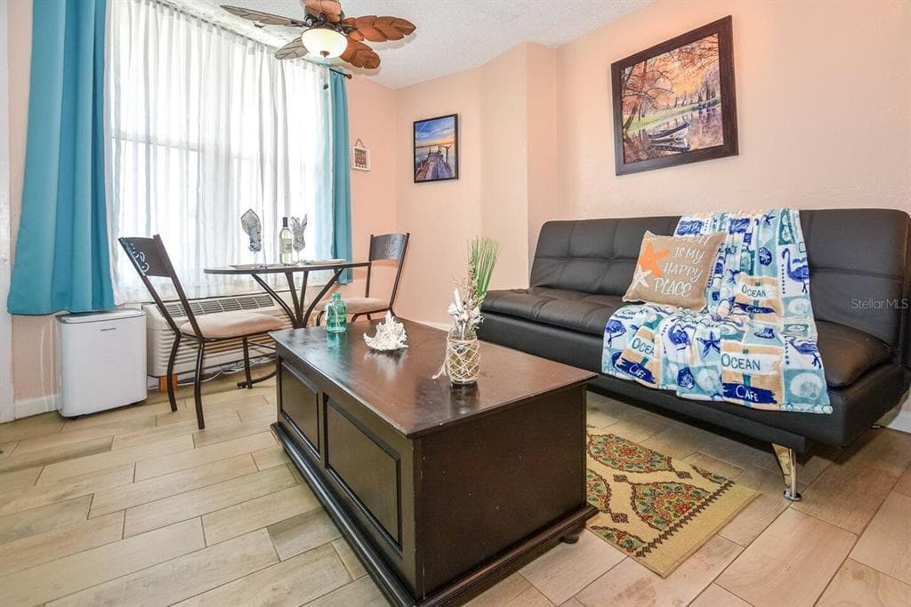313 S ATLANTIC AVENUE 2170 photo 10