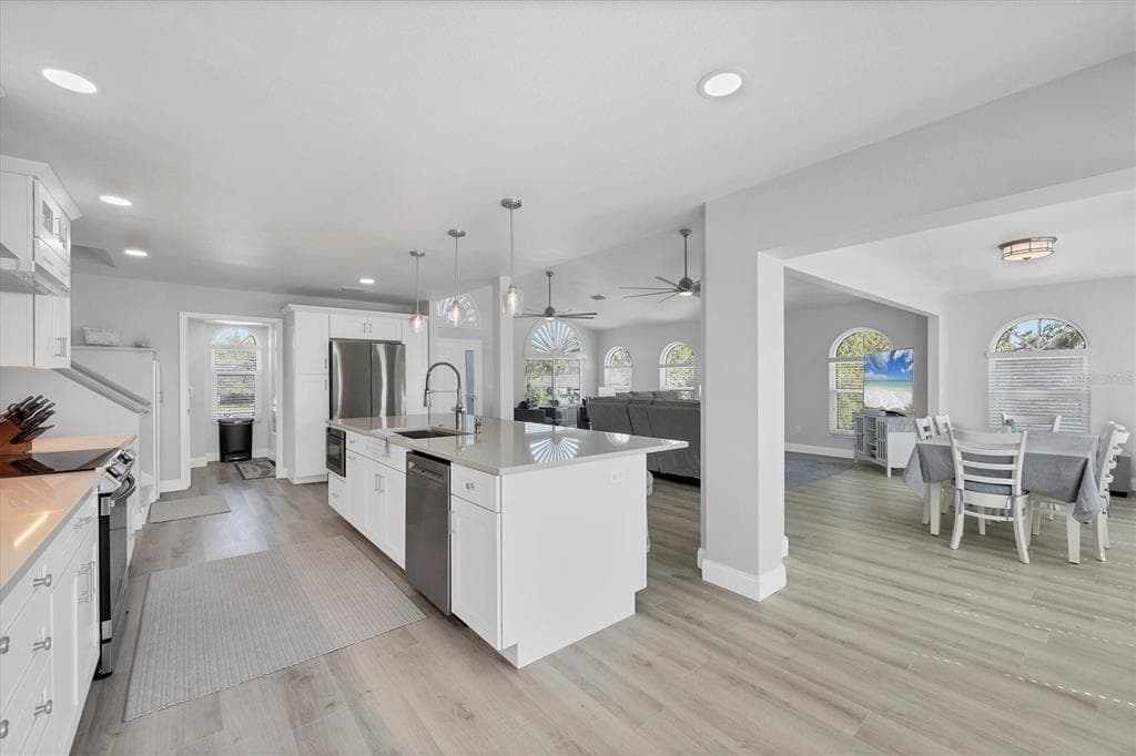 10500 SHERMAN STREET photo 18