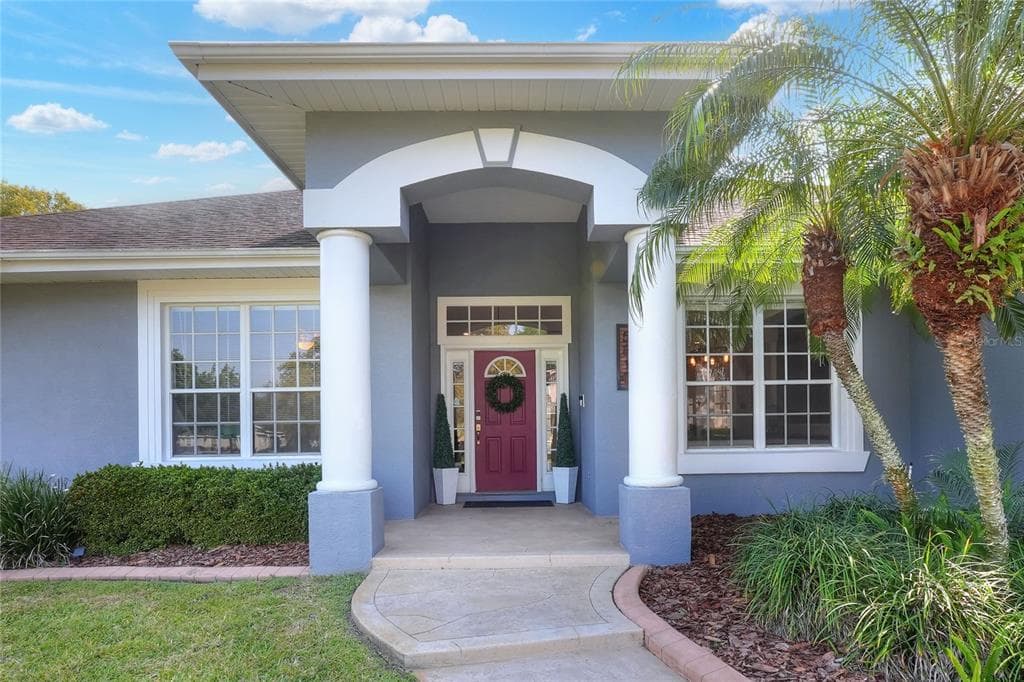 5810 LAKE VICTORIA DRIVE 2