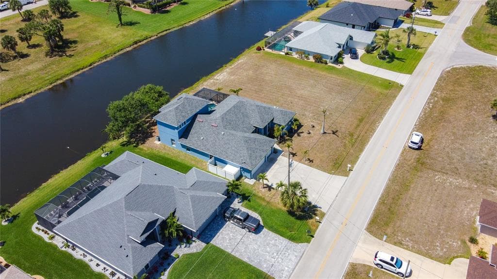 1167 ROTONDA CIRCLE photo 15