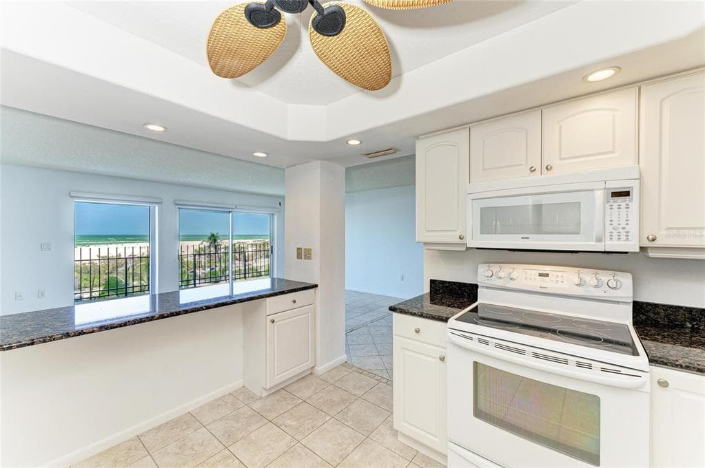 101 BENJAMIN FRANKLIN DRIVE 46 photo 15