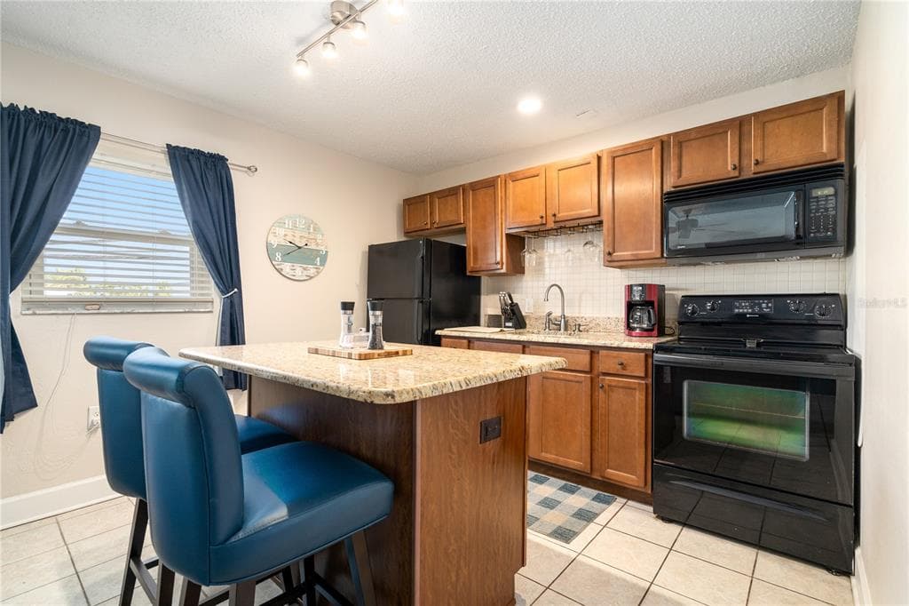 709 GULF WAY 28 photo 11