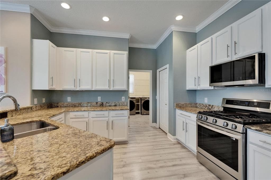 426 ISLEBAY DRIVE photo 6
