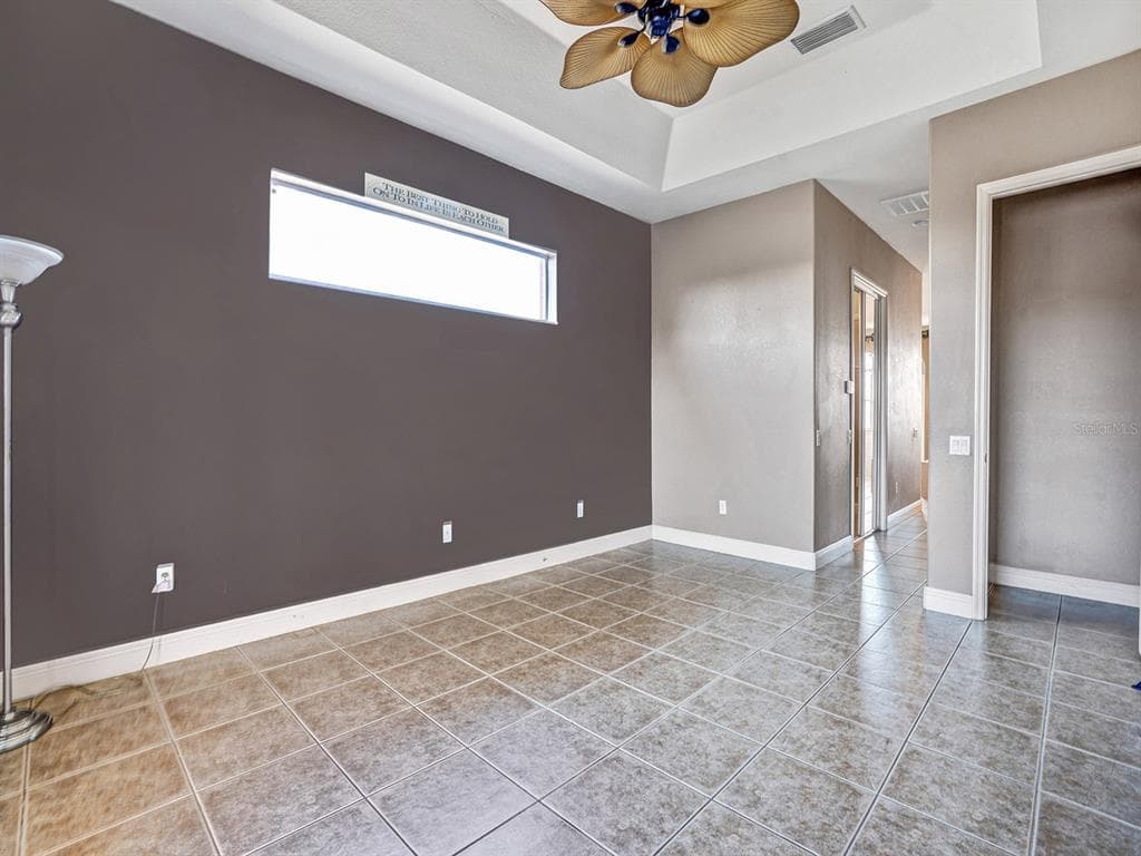 1112 NW 9TH AVENUE photo 22
