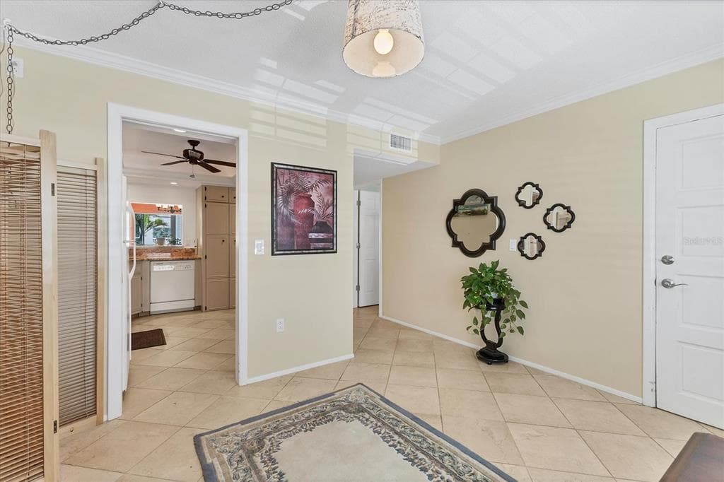 210 SANTA MARIA STREET 244 photo 18
