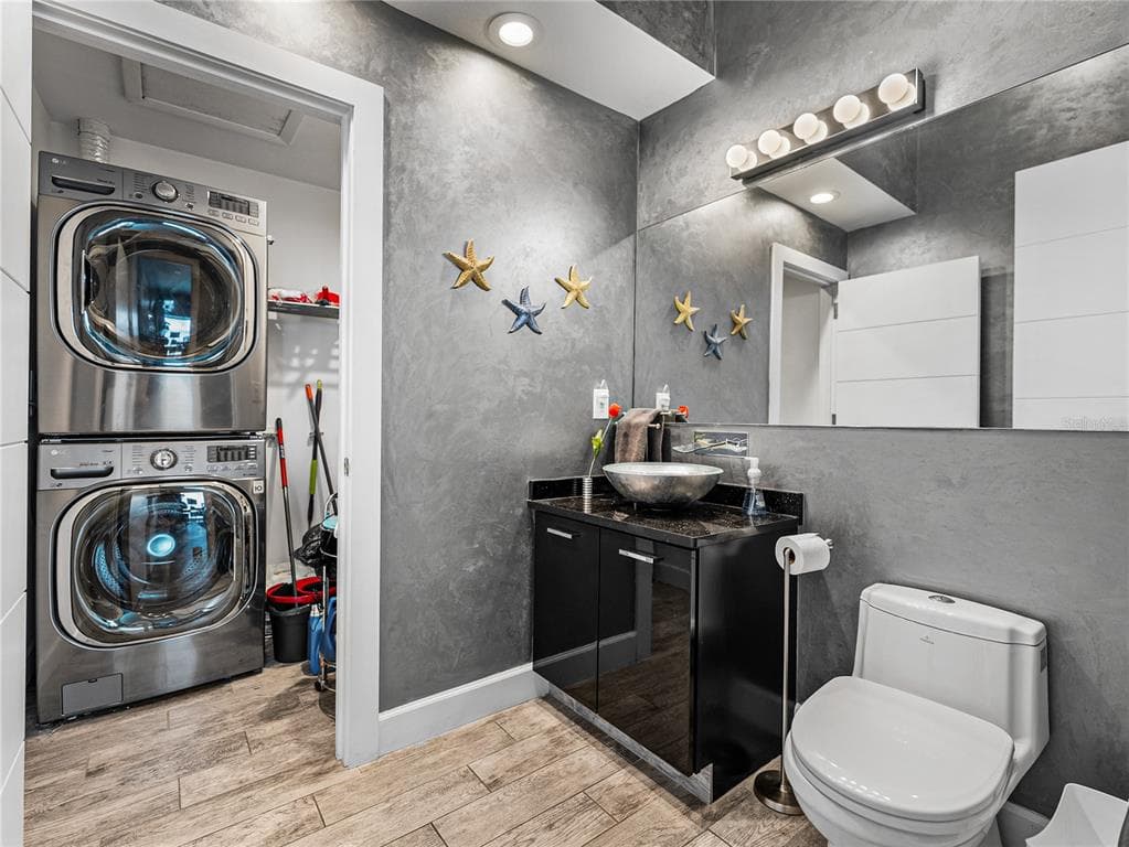 3484 SHORE DRIVE photo 22