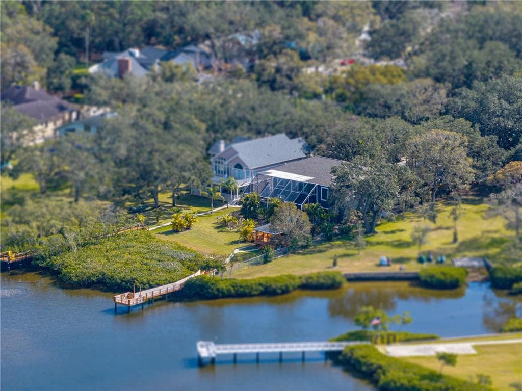 3484 SHORE DRIVE photo 1