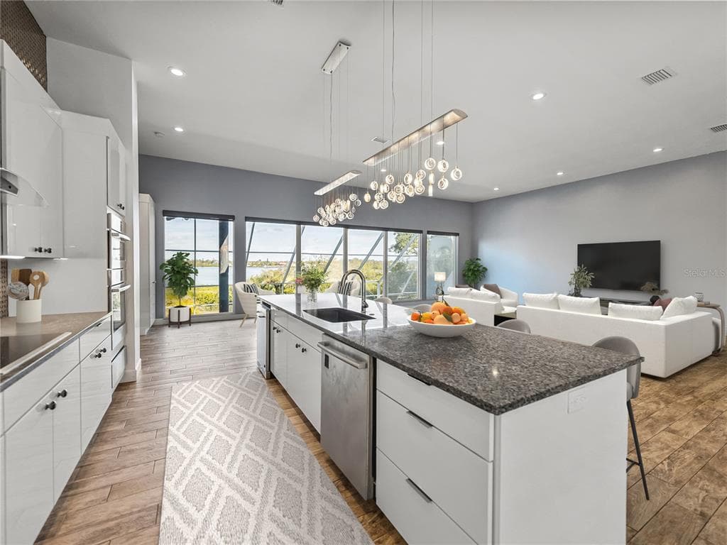 3484 SHORE DRIVE photo 15