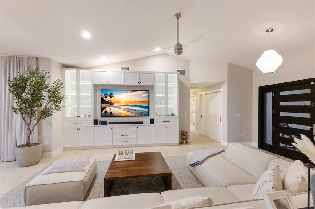 238 ISLAND CIRCLE photo 10