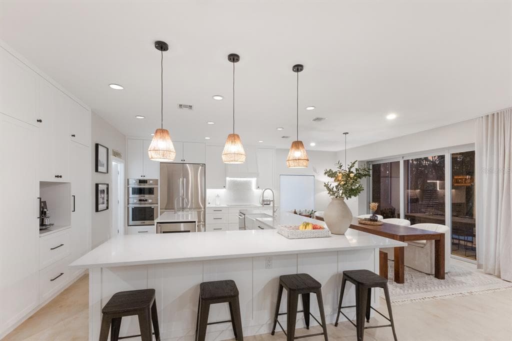 238 ISLAND CIRCLE photo 18
