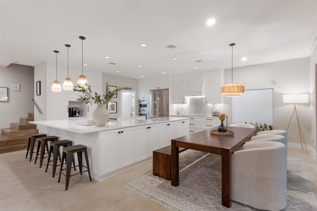 238 ISLAND CIRCLE photo 15