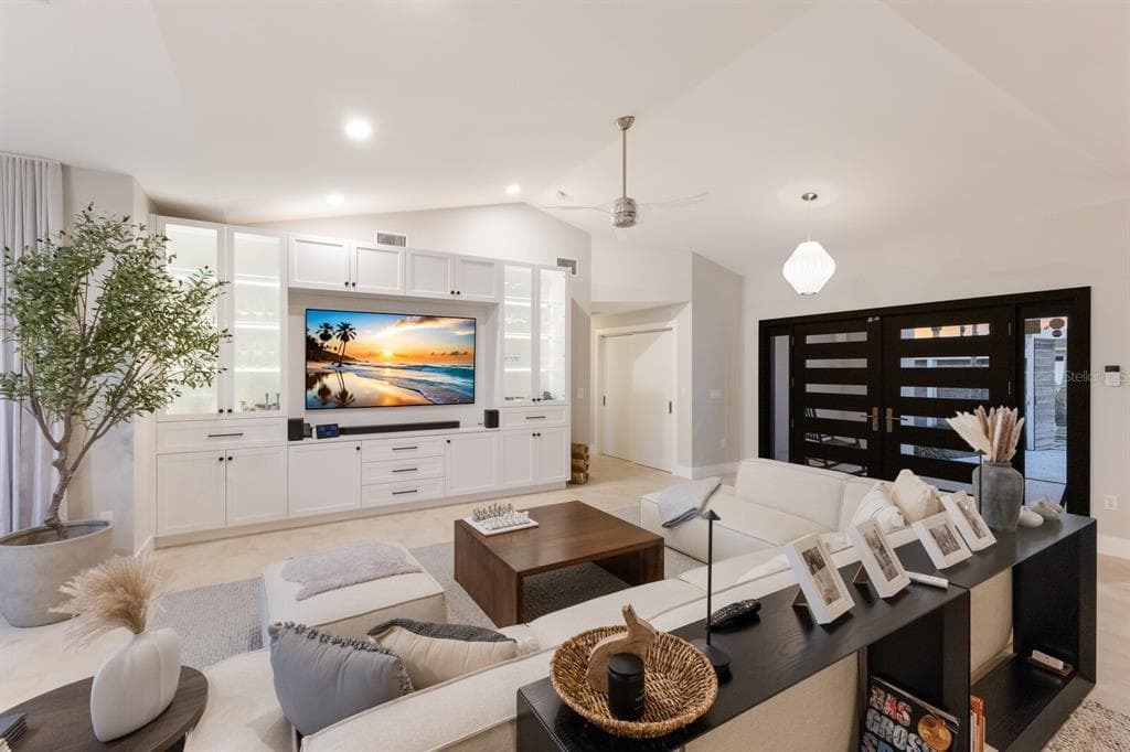 238 ISLAND CIRCLE photo 11