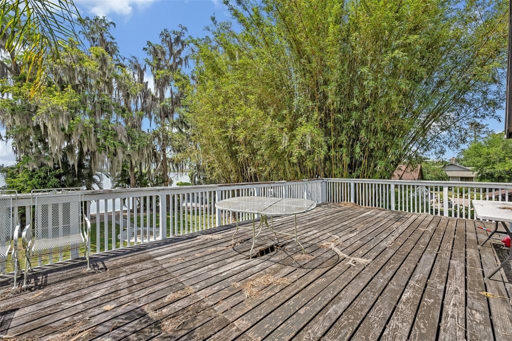 11424 WESTWOOD BOULEVARD photo 23