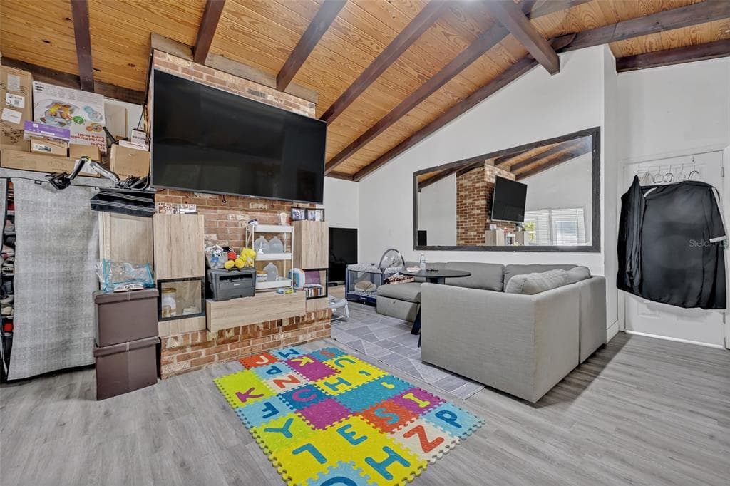 11424 WESTWOOD BOULEVARD photo 8