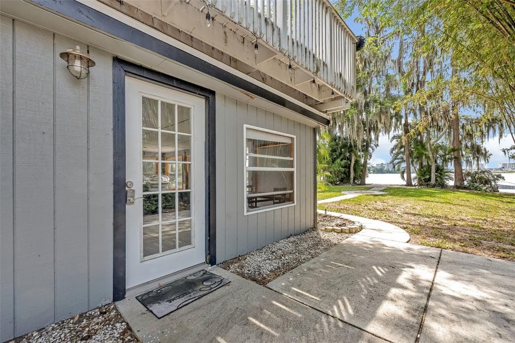 11424 WESTWOOD BOULEVARD photo 25