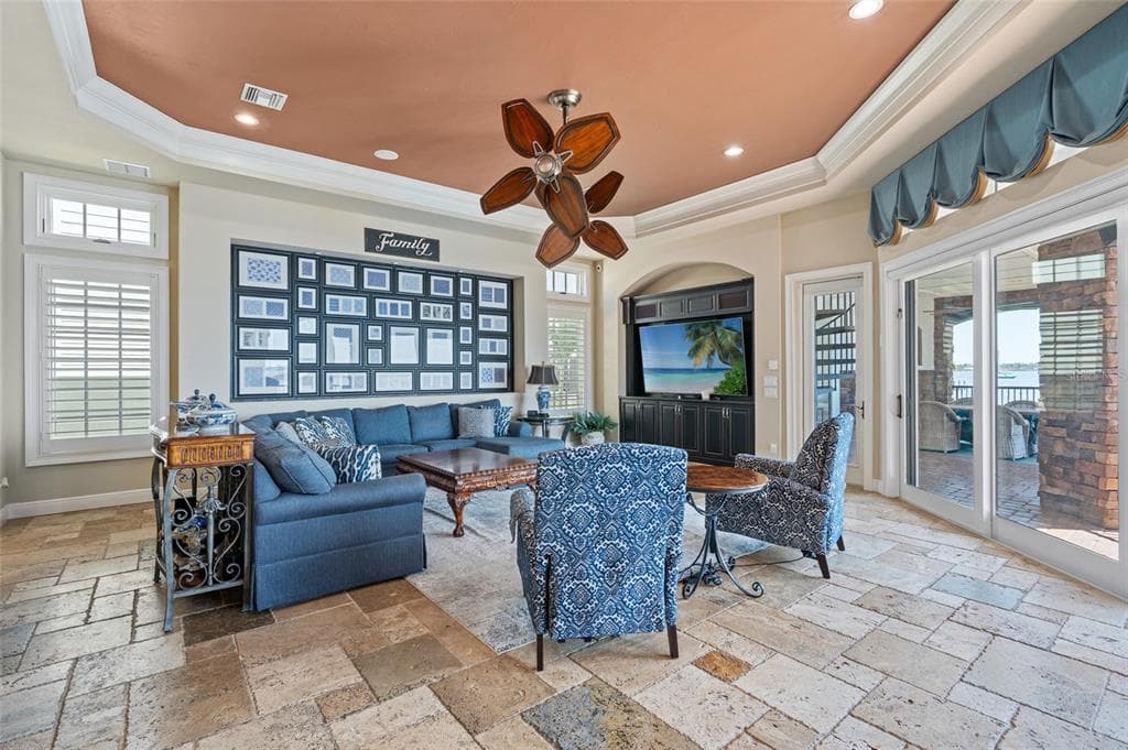 2107 4TH STREET COURT W photo 25