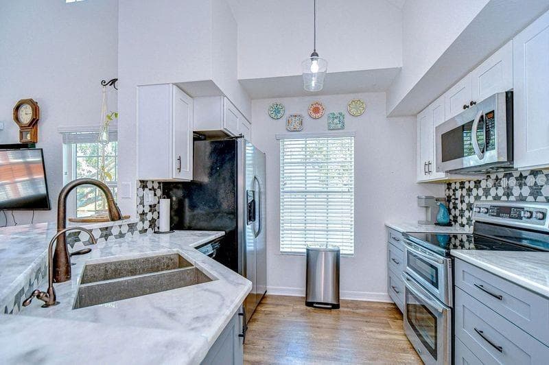 9304 LAKE CHASE ISLAND WAY photo 14