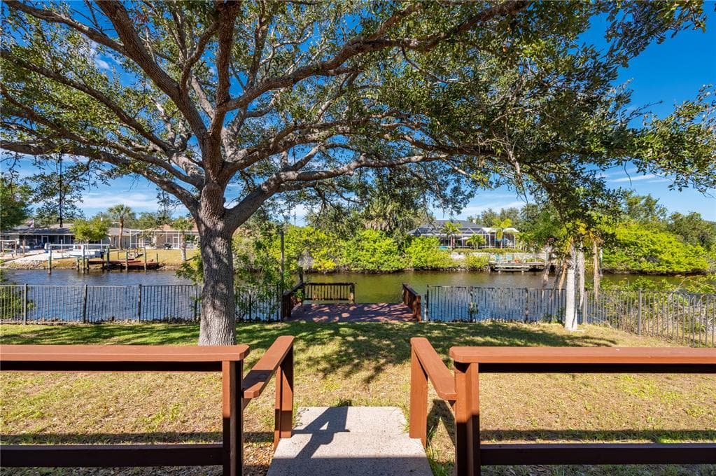17356 GULFSPRAY CIRCLE photo 3