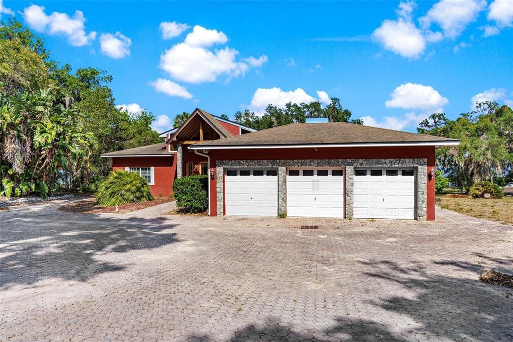 2400 N GRIFFIN DRIVE 4