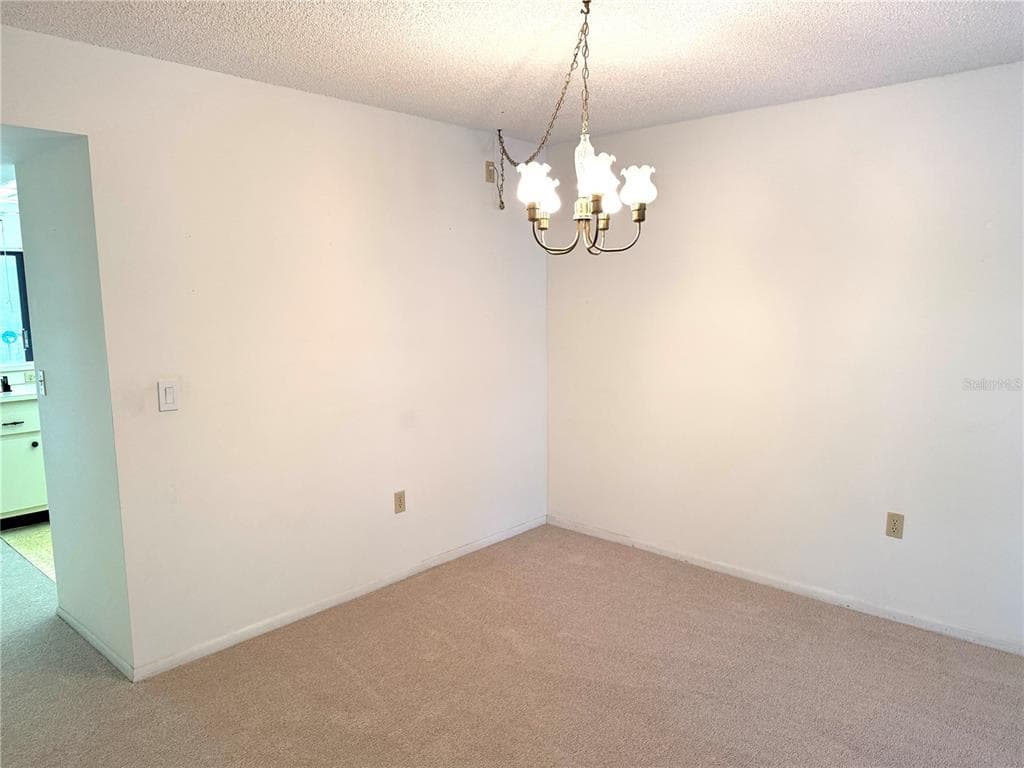 425 30TH AVENUE W C204 photo 13